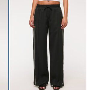 Abercrombie Pull-On Track Pant